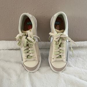 Nike Blazer Low "77 sneakers in sea glass/white